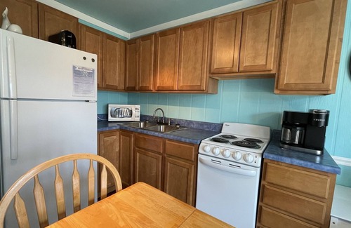 Hatteras Condo | You'll be happy to surf into Sailing In A Gale!