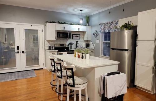 Dandridge Apartment | You'll be so happy, you'll want to "Just Dance"