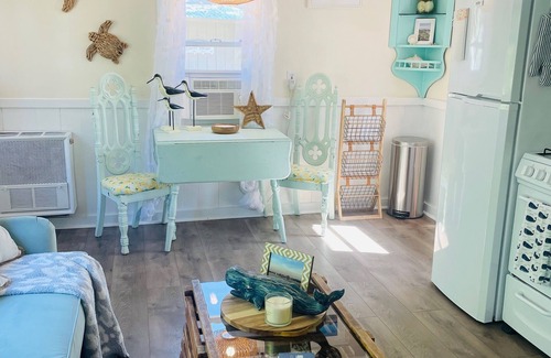 Barnstable County Cottage | You, Me & the Sea - 4 Minute Walk to the Beach!