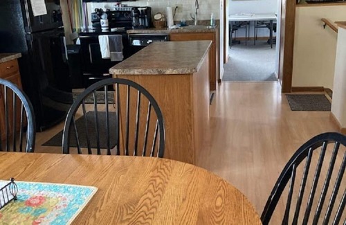 La Crescent House | You Will Love Your Stay At Crescent Moon Retreat