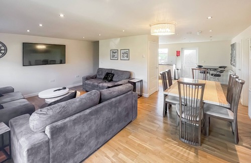 Brigg Cottage | You’ll love the spacious layout, perfect for families or groups.
