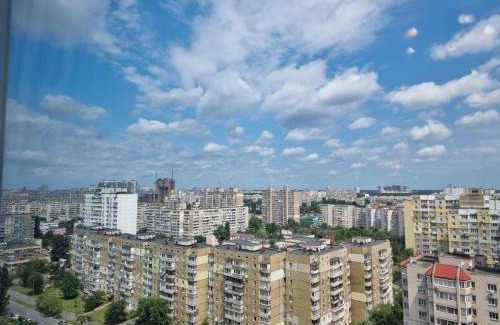 Pozniaky Apartment | Your apart Kharkivska