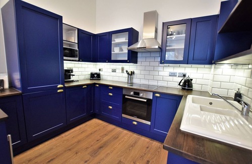 Bristol Villa | Your Apartment | Bristol The Hubert