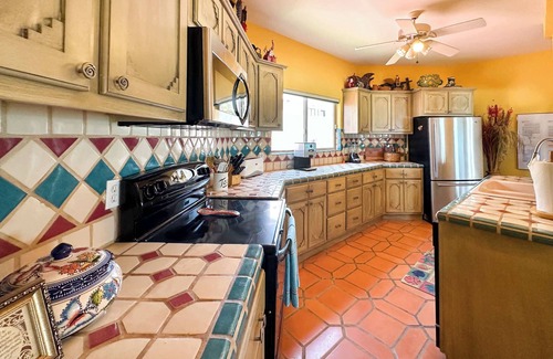 Las Conchas House | Your Beachfront Escape Close to Everything