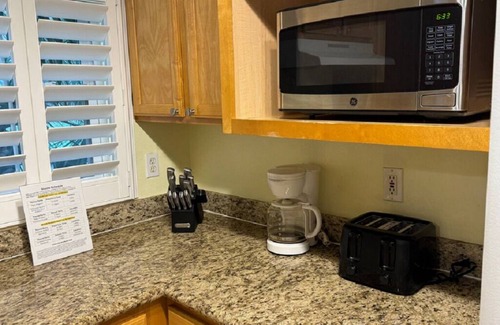 Kissimmee Villa | ★Your Cozy 2-bedroom 2-full baths villa near Disney with free shuttle included★