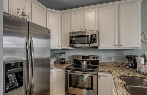 Windy Hill Villa | Your Cozy Hideaway: 1 Bdrm with Balcony Near Beach