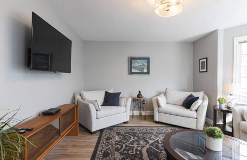 North End Apartment | Your Halifornian Home Trendy 3 Bedroom Flat