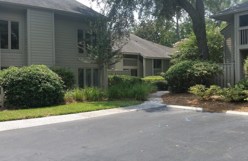 Palmetto Dunes Villa | Your Home Away from Home -5 STAR reviews. Minutes to Palmetto Dunes amenities
