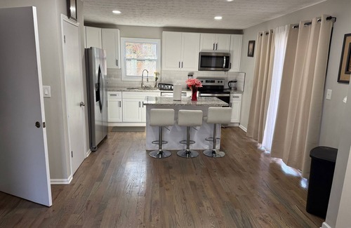 Church Street House | Your home away from home-relax,explore and enjoy!
