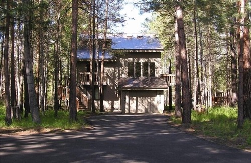 Black Butte Ranch House | Your home away from home at Black Butte Ranch!