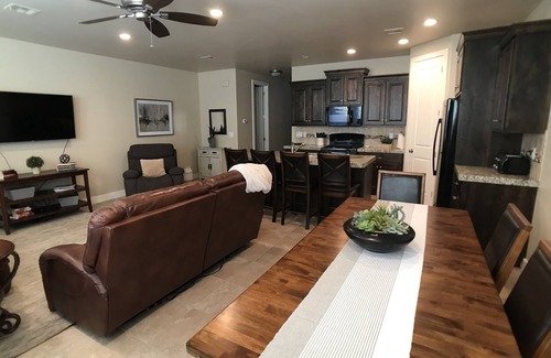 Washington Condo | Your home away from home!
