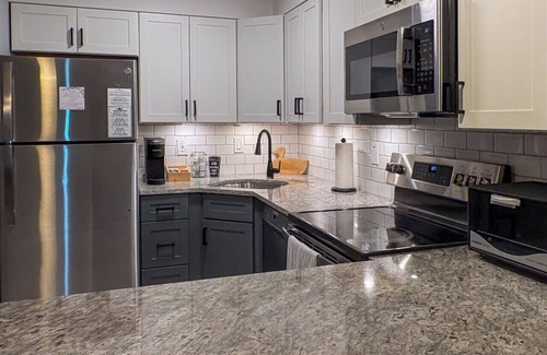 Killington Condo | YOUR KILLINGTON BASECAMP 3A4: Free shuttle w/Pool & Hot tub