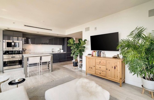 Brickell Apartment | Your Miami Respite - Brickell Action with Bay Views!