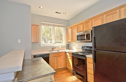 Capitol Hill Apartment | Your own private apartment in the heart of DC