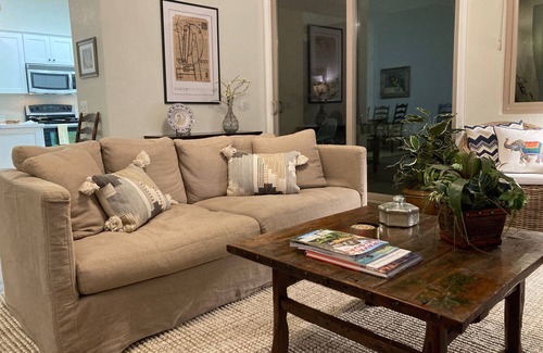 Palm Desert Condo | Your Perfect Desert Home for Active Days and Relaxing Evenings!