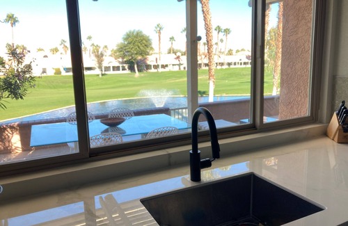 Palm Desert Condo | Your Perfect Desert Home for Active Days and Relaxing Evenings!
