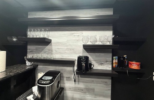 Cleveland House | Your Playful Private Escape Awaits !