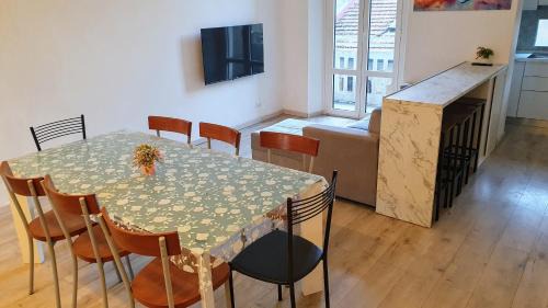 NoLo Apartment | Your Spacious & Lovely home -4 queen bed-