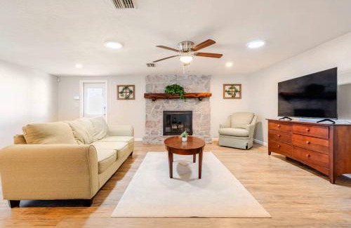 Sarasota Springs House | Your Sunny Sarasota Retreat 2