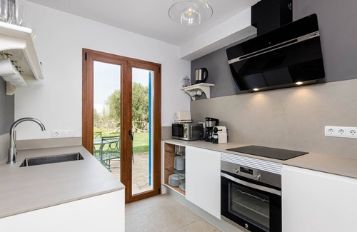 Maria de la Salut Villa | YourHouse Carrera Plana, modern country house