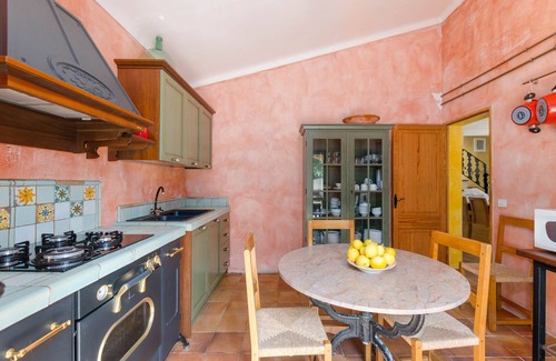 Petra House | YourHouse Sa Cova, quiet finca surrounded by nature