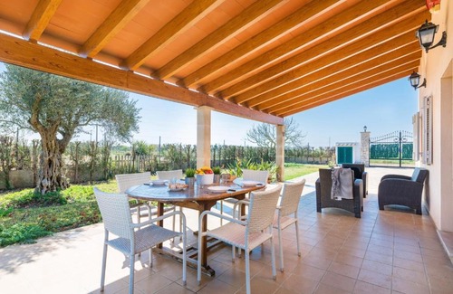 Sa Pobla House | YourHouse Son Gallina quiet, private villa in the north of Mallorca