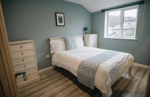 Rowen House | YR HEN BERLLAN / 3 BEDROOM ACCOMMODATION WITHIN THE SNOWDONIA NATIONAL PARK, CO