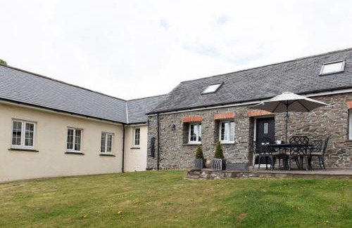 Llanilar House | Yr Hen Beudy