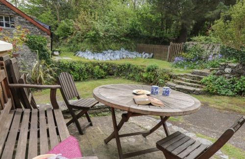 Llangranog House | Yr Odyn