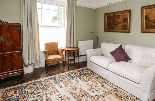 Myddfai House | YSGUBOR FAWR, pet friendly, character holiday cottage in Llandovery