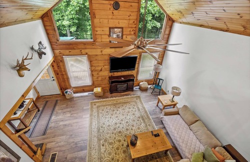 Canton Cabin | Yukon cabin in the woods