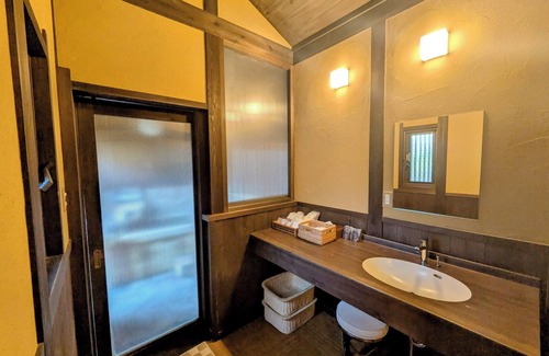 Shirahama House | Yuyado Choseian