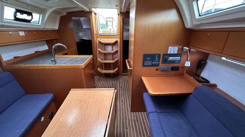 Frymburk Boat Rental | Zážitkové ubytování na vodě, Bavaria 37
