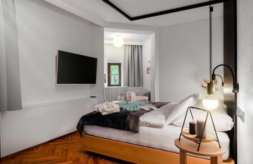 Trest Hotel | Zámek Třešť