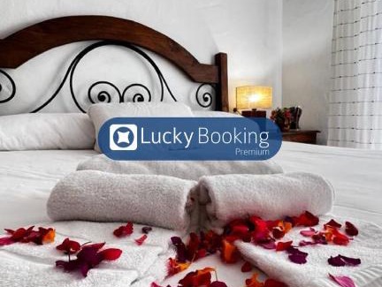 Zarzuela House | ZAHARA LUCKY BOOKING