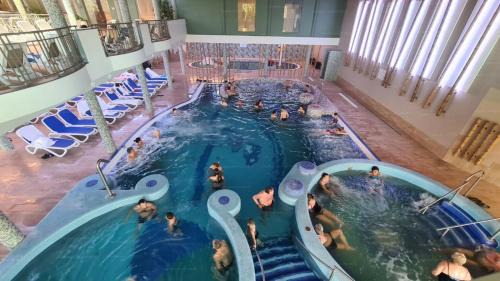 Zalakaros Apartment | Zalakaros Wellness Apt Relax w Spa, Pool & AC