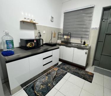 Tasek Gelugor Apartment | Zalins CozyHome 3BR - Double Storey Terrace