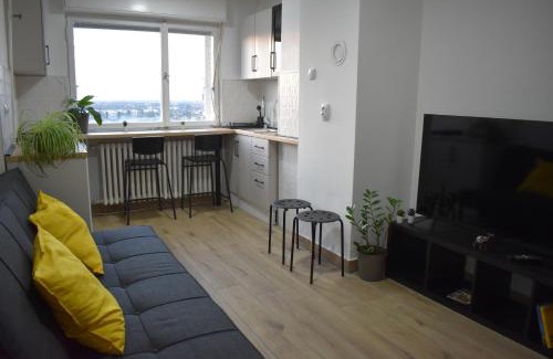 Novi Sad House | Zatvoreno