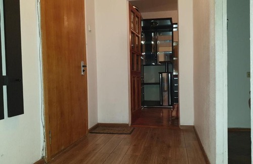 Pozniaky Apartment | Zdolbunovskaia 11