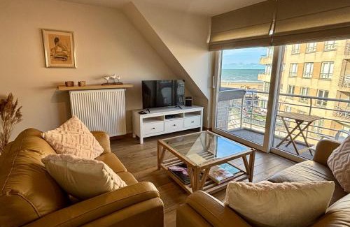Blankenberge Apartment | Zen at Sea Duplex Blankenberge