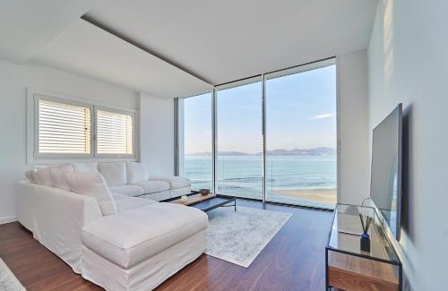 Vigo Apartment | Zen Beach