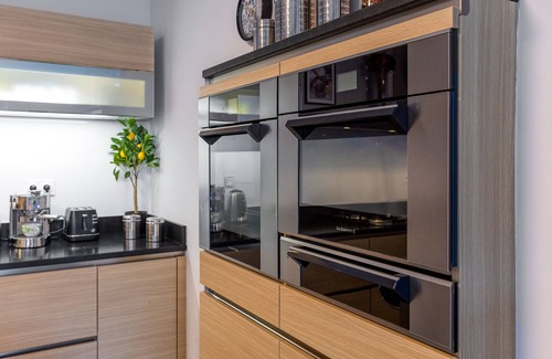 Annemasse Apartment | Zenbnb Terrarium Luxe Duplex Terrasses