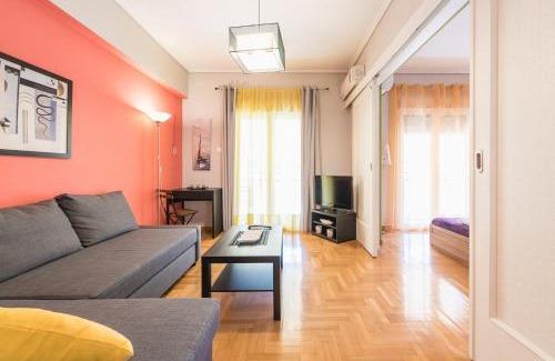 Neapoli Apartment | Zenios Ippokratis-Comfort & style, Athens downtown