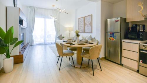 Abu Dhabi Apartment | Zenith 1BR Retreat with Pool Access - Short Stroll to Yas Mall & Thrill Parks