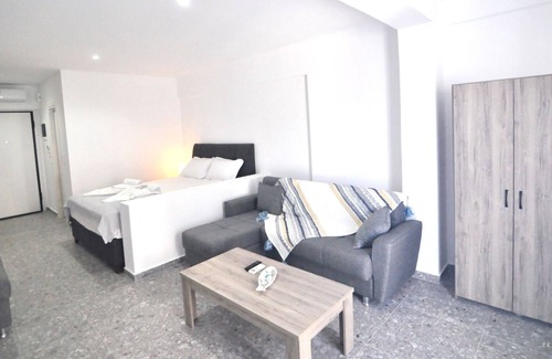 Gerakini Apartment | Zennova #26 Sirene Luxury Studio