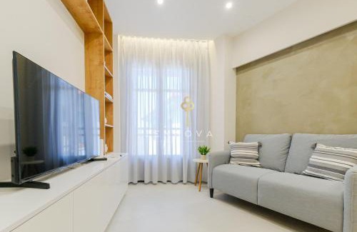Old Town Apartment | Zennova #72 Tsinari Comfort & Luxury Suite