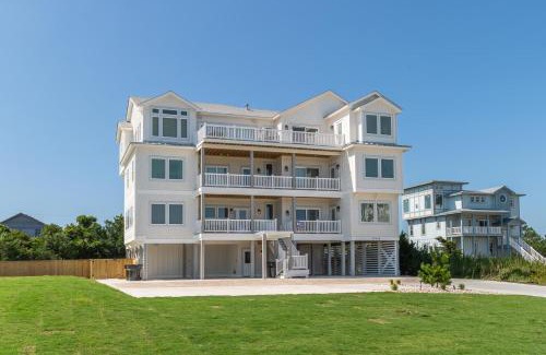 Salvo House | Zensation 14 Bedroom Home by KEES Vacations