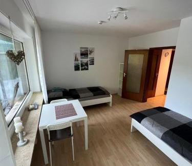 Moenchengladbach Apartment | Zentral gelegene Apartments am Schillerplatz MG30 und MG31
