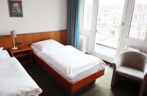 Krefeld Hotel | Zentral Hotel Poststuben