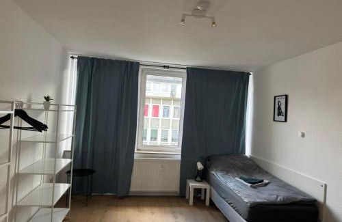 Oberdorla Apartment | Zentrale Monteurwohnung Hindenburgstraße MG direkt an der Einkaufsgalerie